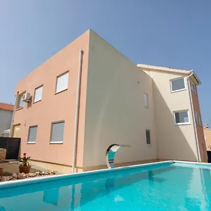 Atena Zaton Apartmán